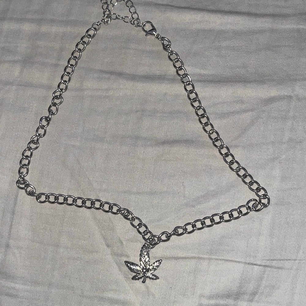 chain necklace